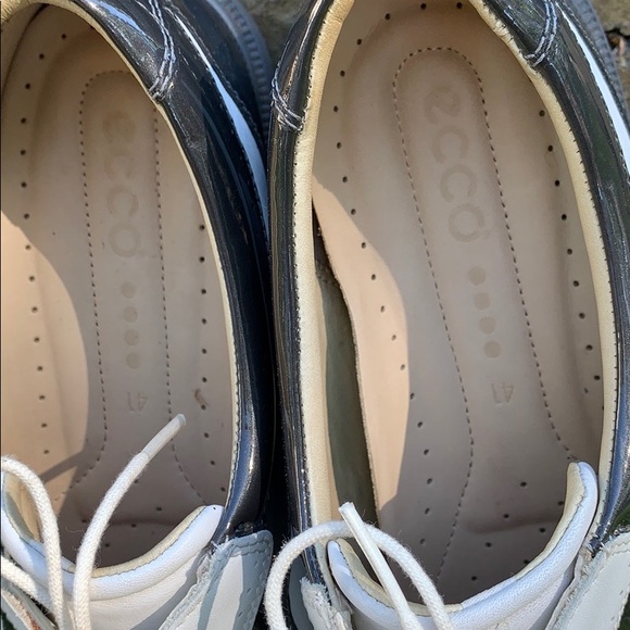 Women’s Ecco Golf Shoes - Picture 4 of 4